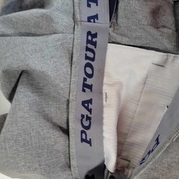 Mens PGA Tour Golf Shorts Gray Size says 42 but waist measures 39 - Picture 6 of 7